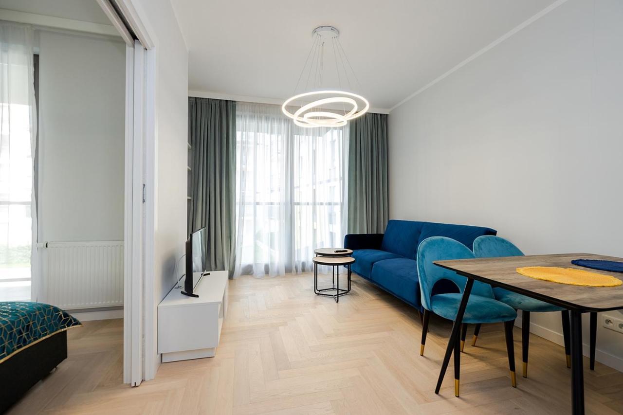 Wola Luxe Apartment 바르샤바 외부 사진